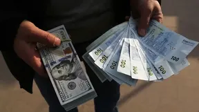 İran Merkez Bankası’ndan dövize 500 milyon dolarlık müdahale