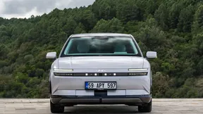 Türkiye'de Üretilen Elektrikli Hyundai'nin Fiyatı Belli Oldu: İşte IONIQ 3'ün Fiyatı