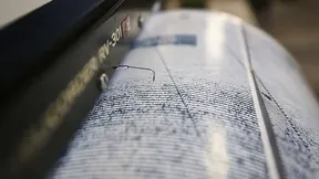 Yunanistan'da 5,3 ve 4,3 büyüklüğünde iki deprem