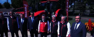 Tarım ve Orman Bakanı Yumaklı, Sakarya'da kivi hasadına katıldı: