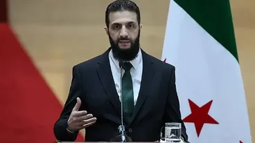 ABD Suriye'yi Listeden Çıkardı: Şara'dan “Yeniden İnşa” Mesajı