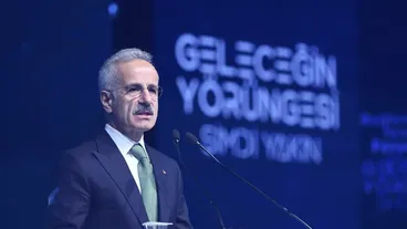 Bakan Kacır, "Bağlantısallığın Yeni Çağı Forumu"nda konuştu: