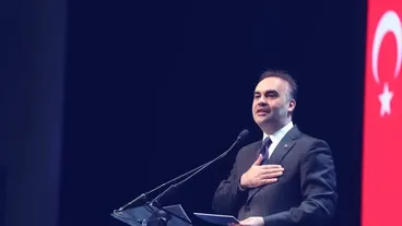 Bakan Kacır, Ortaokul ve Lise Öğrencileri Araştırma Proje Yarışmaları Ödül Töreni'nde konuştu: