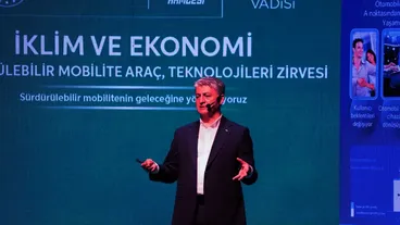 TOGG Üst Yöneticisi Karakaş, Kocaeli'de mobilite zirvesinde konuştu: