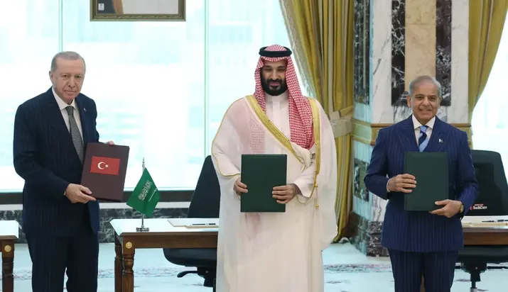 Son dakika: İslamabad ve Riyad'la üçlü anlaşma: Türkiye yeni savunma ittifakını imzaladı