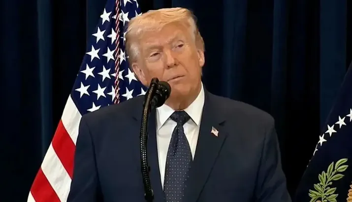 Trump: Hürmüz'den İnanılmaz Miktarda Petrol Sevkiyatı Yapılıyor