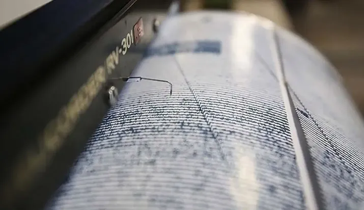 Yunanistan'da 5,3 ve 4,3 büyüklüğünde iki deprem