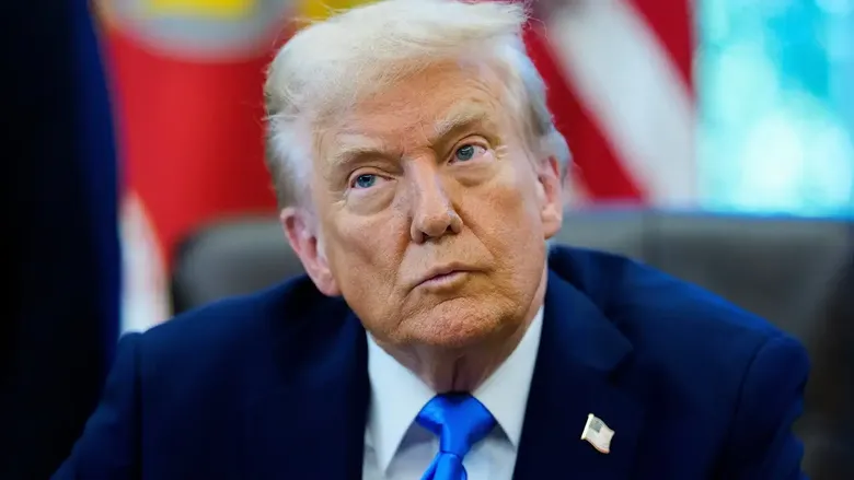 Trump: (Rusya, İran'a) Bilgi Veriyorsa da Çok Faydası Olmuyor