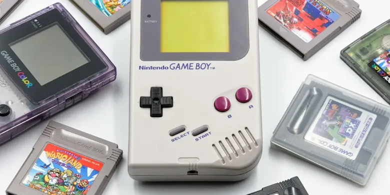 1989'un Game Boy'u drone kumandasına dönüştürüldü