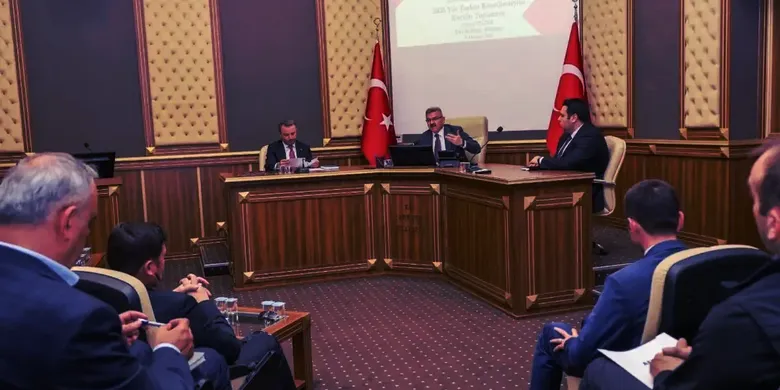Artvin'de 4,8 milyar liralık 17 taşkın koruma projesi devam ediyor Artvin'de 4,8 milyar liralık 17 taşkın koruma projesi devam ediyor