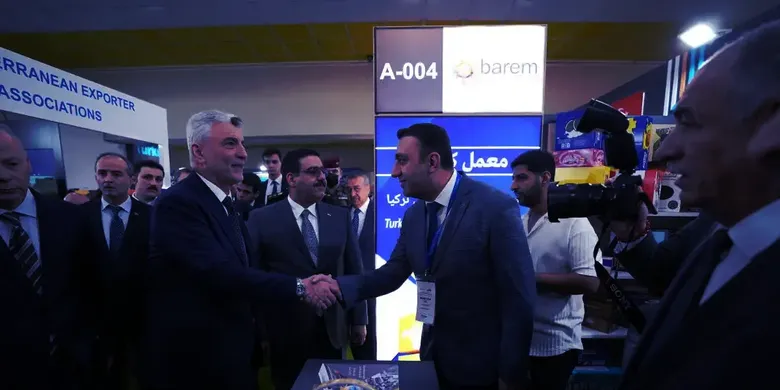 Bakan Bolat, Türkiye-Irak Genel Ticaret ve Müteahhitlik Heyeti Programı'nda konuştu: