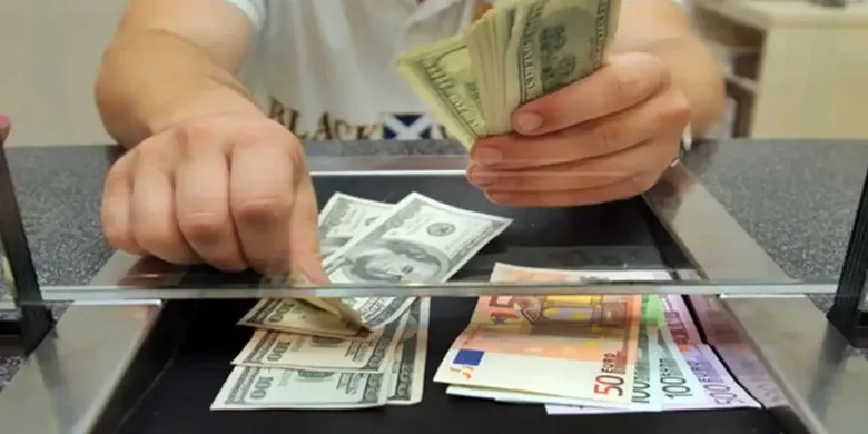 Dolar kaç TL oldu, Euro ne kadar? (15 Eylül Salı Döviz Kurları)