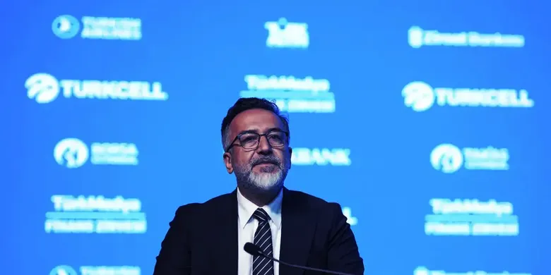 Halkbank Genel Müdürü Arslan, "Finans Zirvesi"nde konuştu: