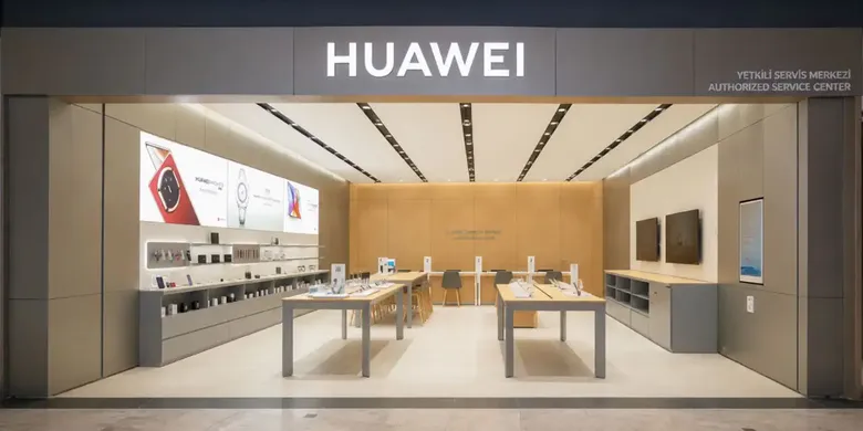 Huawei Pura 90 Serisini Marmara Forum Mağazasında Satışa Çıkardı. İşte Fiyatlar!