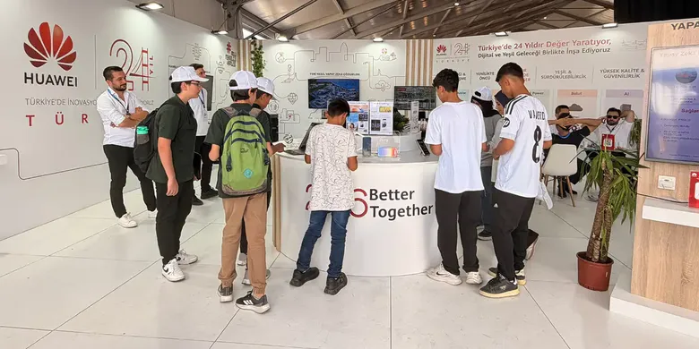 Huawei, Teknofest Güneydoğu’da Yapay Zeka ve Bulut Teknolojilerini Sergiledi