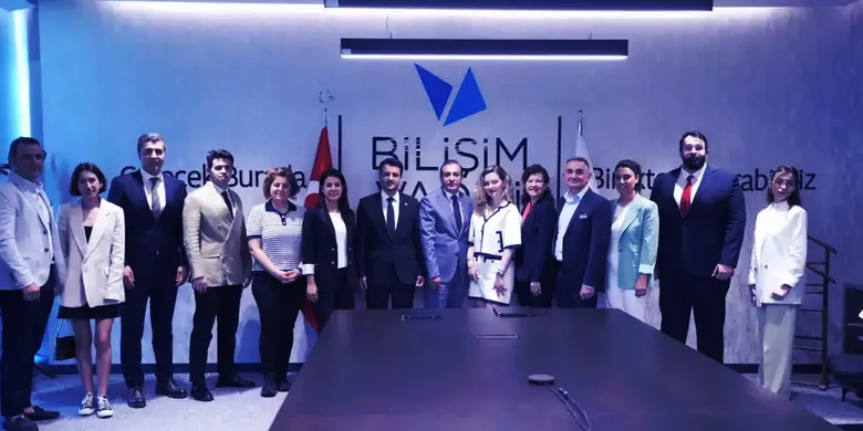 İHKİB ve Bilişim Vadisi Teknopark AŞ güçlerini Türk moda endüstrisi için birleştirdi İHKİB ve Bilişim Vadisi Teknopark AŞ güçlerini Türk moda endüstrisi için birleştirdi