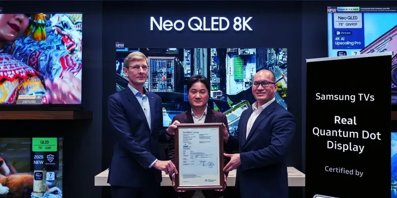 Samsung QLED TV'ler "Gerçek Quantum Dot Ekran" sertifikası aldı Samsung QLED TV'ler "Gerçek Quantum Dot Ekran" sertifikası aldı