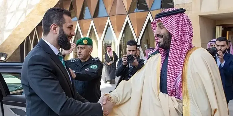 Şara ve Bin Selman Riyad'da Buluştu