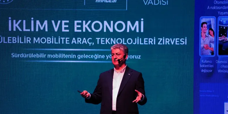 TOGG Üst Yöneticisi Karakaş, Kocaeli'de mobilite zirvesinde konuştu: TOGG Üst Yöneticisi Karakaş, Kocaeli'de mobilite zirvesinde konuştu: