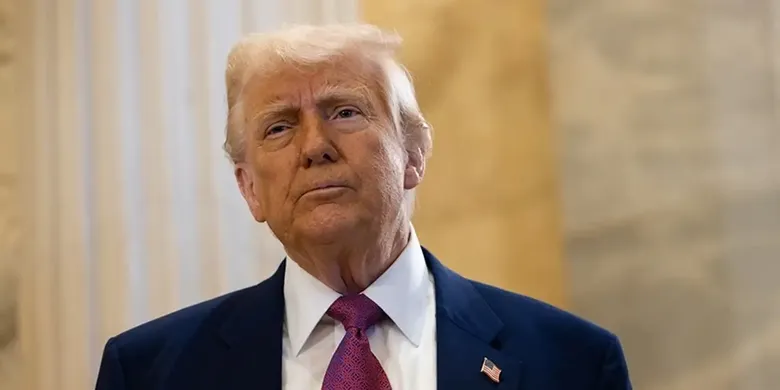 Trump'tan İran açıklaması: İki yıl daha bomba atabilirdik