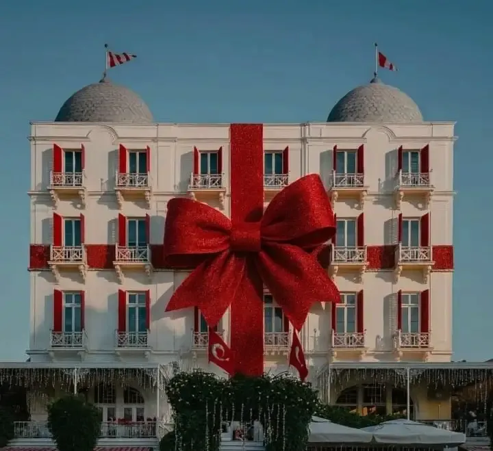Splendid Palace’ta Yılbaşı Işıltısı: Büyükada’da Bir New York ve Paris Havası